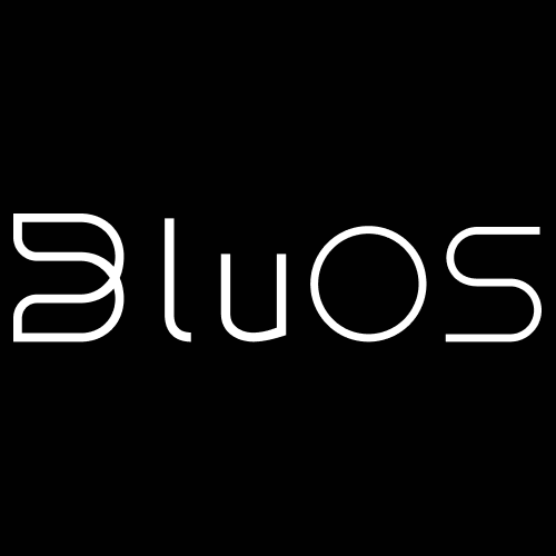 bluos_on_black_logo.png